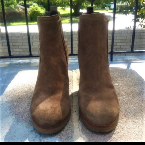 Prada suede Chelsea booties - Picture 9 of 12